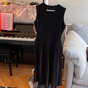 Sweater plaited dress